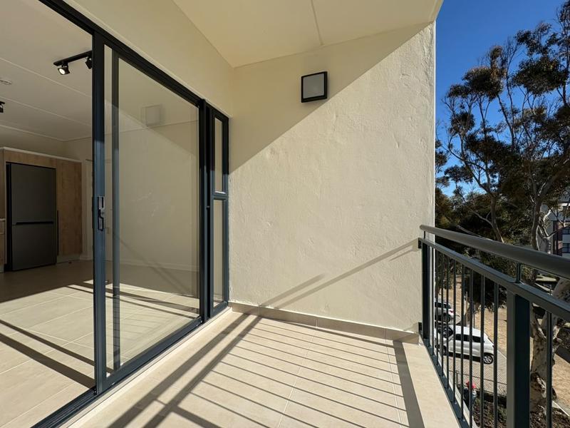 To Let 1 Bedroom Property for Rent in Richwood Western Cape